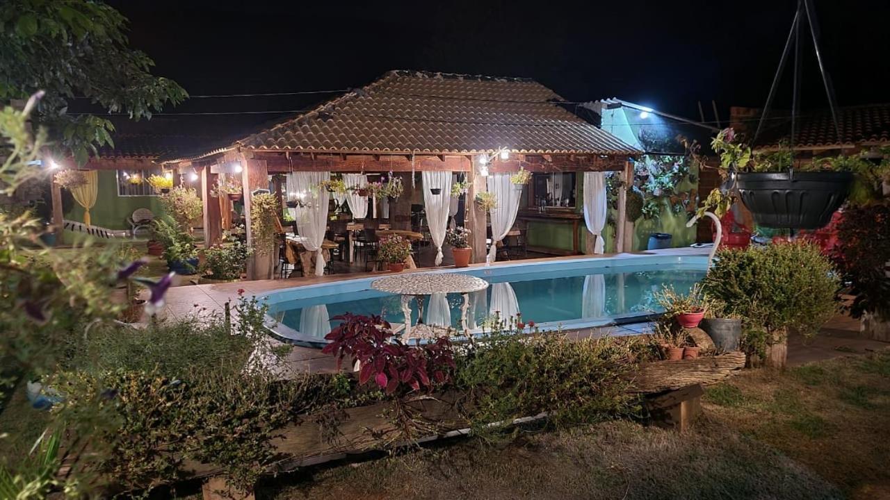 Pousada Cantinho De Casa Nobres Esterno foto